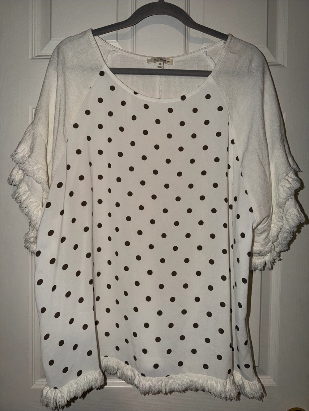 Umgee‎ Linen Blend White Polka Dot Fringe Sleeve Tunic